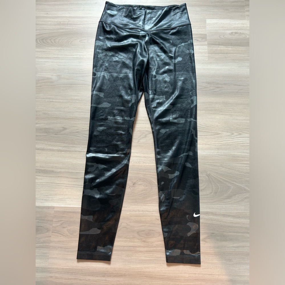 Nike leggings size S